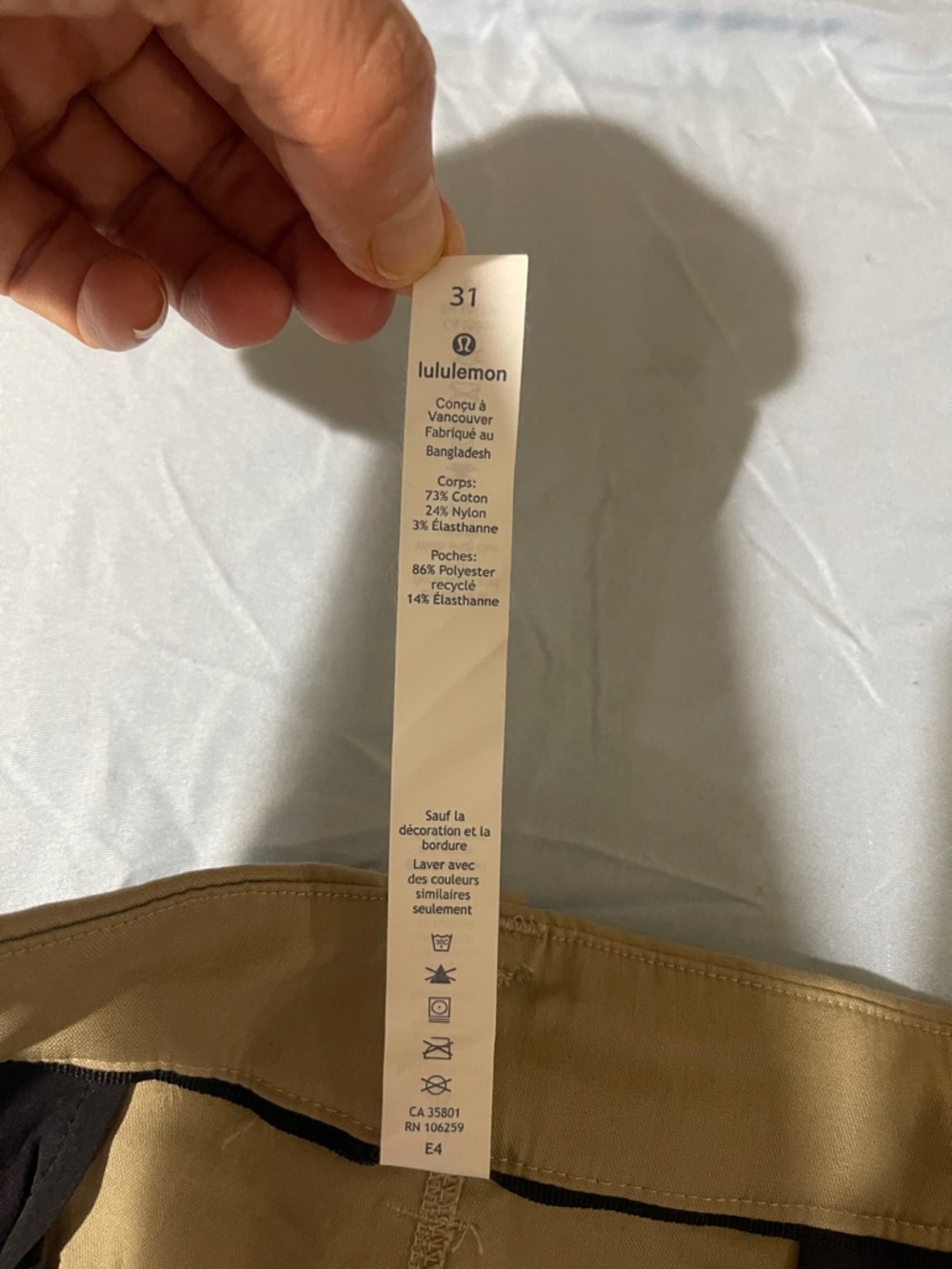 NWOT lululemon athletica Men's Flat-Front Chino Shorts in Khaki Size 31 - Picture 11 of 12